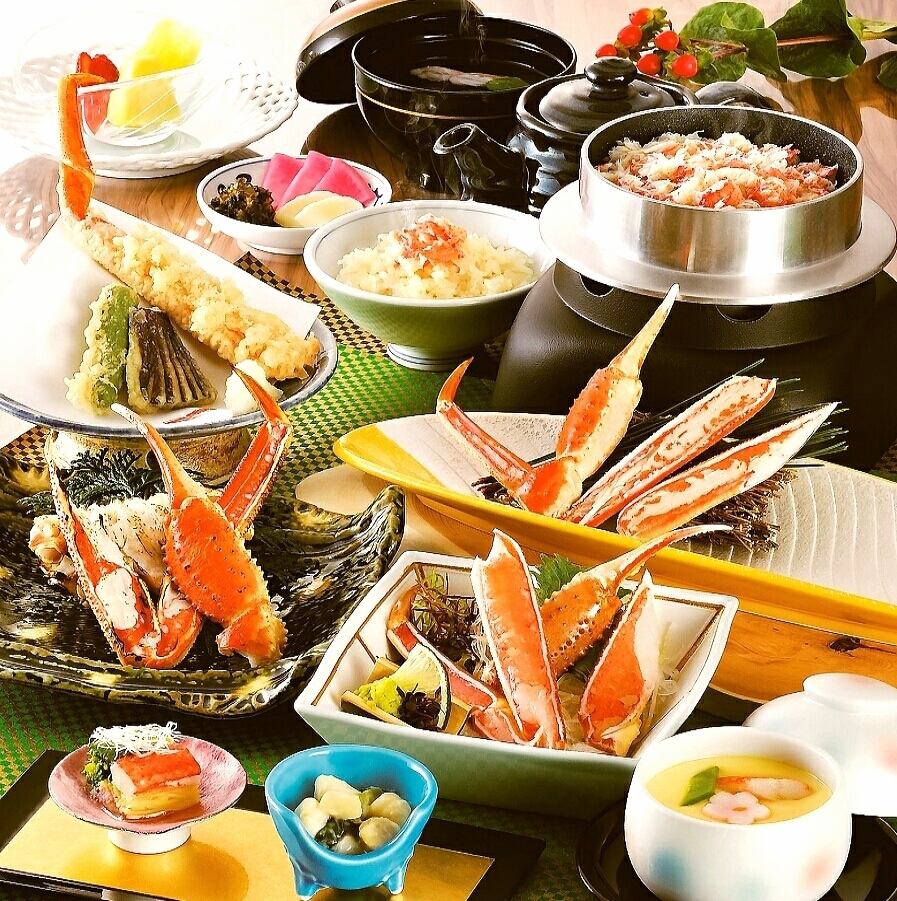 宴會最多可容納30人。提供榻榻米包廂和桌椅兩種座位選擇。