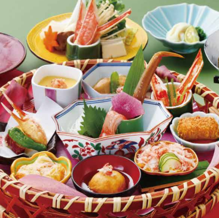 《数量限定》午後16時まで!【季節の特別かに籠盛り御膳】 紅葉(もみじ)全12品4730円(税込)