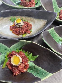 Kumamoto Enjoyment Course, horse meat sashimi, lotus root with spicy sauce, grilled horse meat, etc.