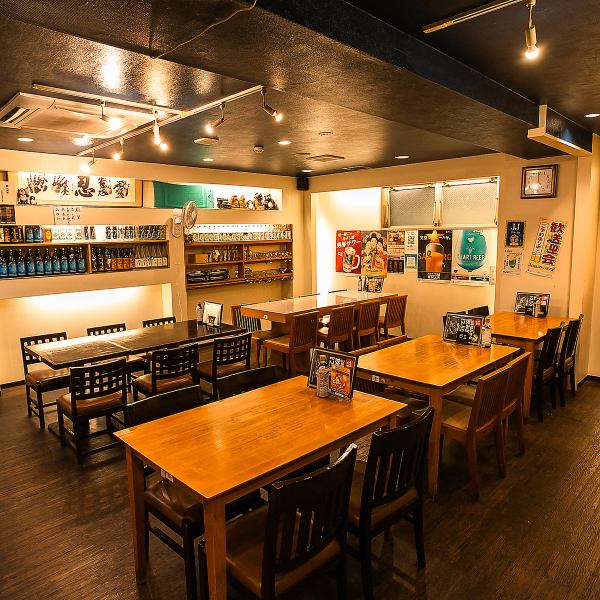 当店は33名様まで収容可能で、15名様から貸切利用ができます◎ゆったりとした空間で、プライベート感を大切にした居心地の良い雰囲気が魅力です。大切なひとときをリラックスしてお過ごしください♪