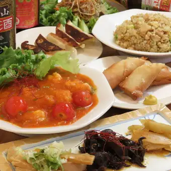 【人気中華を堪能】名物焼き餃子＆旨辛エビチリなど絶品6品をお手軽に！得々飲み放題付コース♪