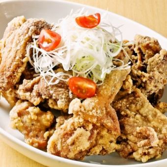 【迎送會套餐】沖繩龍香烤豬肉和全雞油軟雞的雙人主菜3小時無限暢飲3,980日元