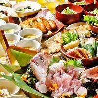 【グレードUPコース】4980円　彩々刺身盛合せとローストビーフ生ビール付きプレミアム飲み放題サービス 