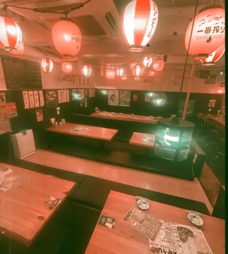 広々とした掘り炬燵で様々なシーンに合わせられます！