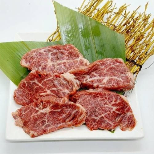 3種牛側肉牛排（日本牛側肉、國產牛側肉、美式牛側肉），盡情享用多種口味！