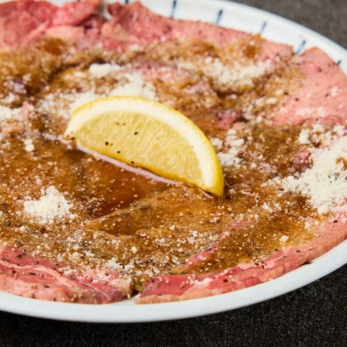 絶品の極上肉料理を個室でご堪能♪牛タンのカルパッチョや鴨わさ・ハンバーグなど…