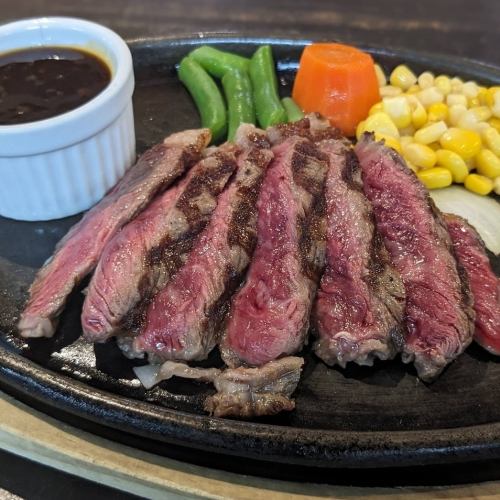 ランチでもガッツリお肉！