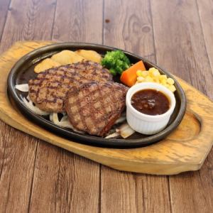黒毛和牛日替り ステーキハーフとハンバーグ