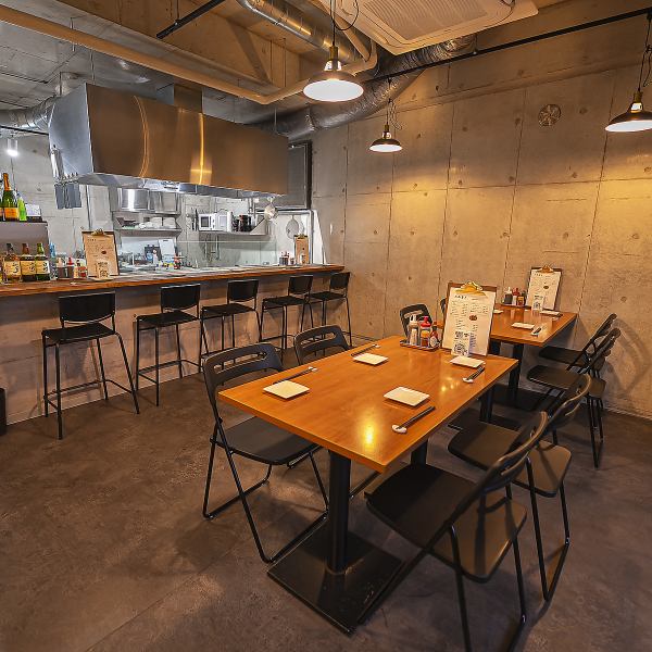 The interior of the store is a calm and open space.The restaurant has an open kitchen style, so you can enjoy not only the taste but also the sound, aroma, and appearance.◎Enjoy exquisite teppanyaki cuisine in a clean restaurant.