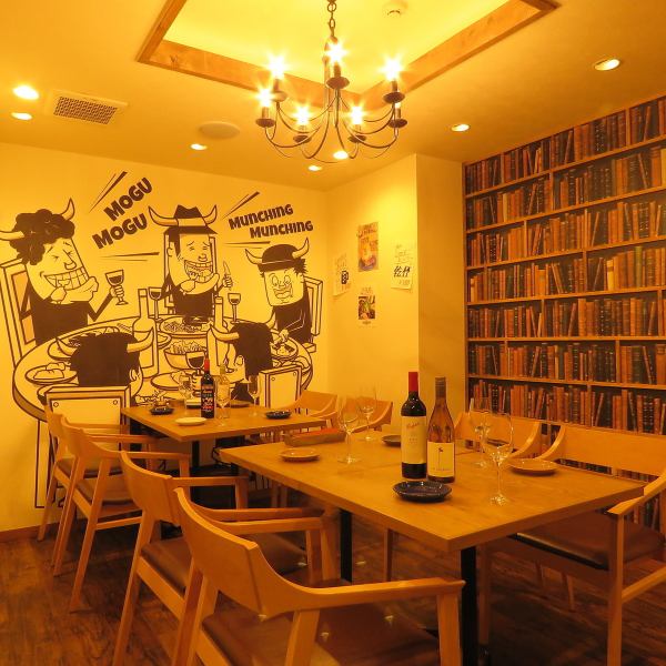 店内奥の個室空間。最大10名様までご利用可能★半個室としてご利用いただけます