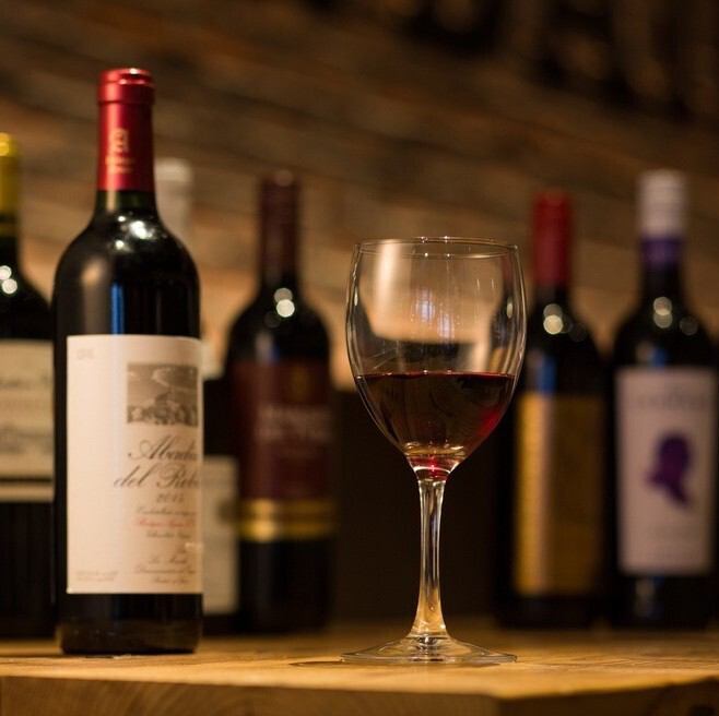 60種類を超えるドリンクが全種類飲み放題で1600円★
