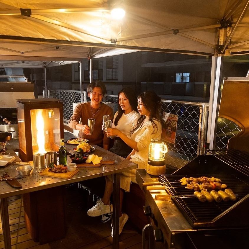 料理は自由に注文OK!気軽に楽しめる飲み放題プランが人気♪