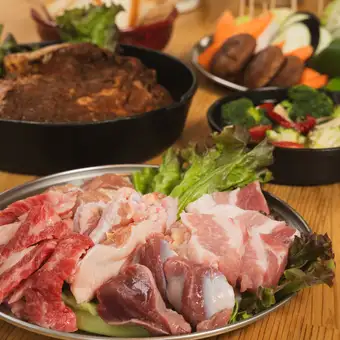 【2시간 음료 무제한 포함】테라스 BBQ 육성 코스 5,000엔