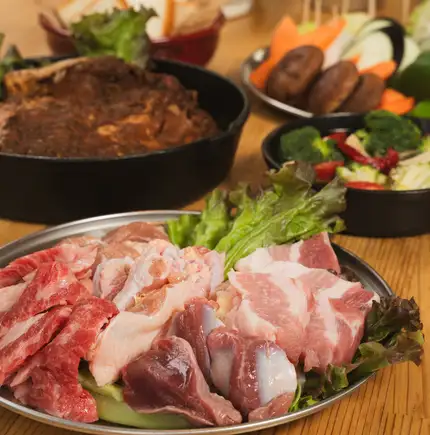 【2시간 음료 무제한 포함】테라스 BBQ 육성 코스 5,000엔