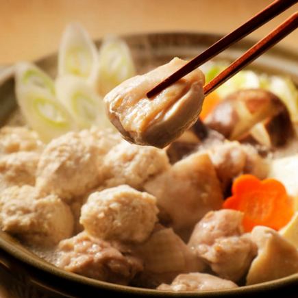 ★豪华宴会★ 阿波舞鸡肉汆锅＆本店招牌鸡肉料理！共8道菜品，含3小时无限畅饮。6,000日元⇒5,000日元