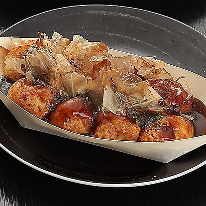 【3000日圓（含稅）套餐】當天即可預約！本店招牌菜包括章魚燒、串炸、豬肉捲等。