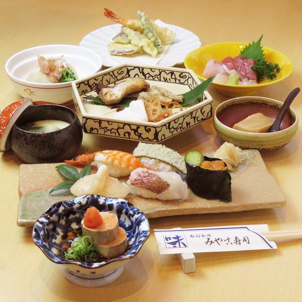 The sushi banquet dishes we are proud of start at a value of 3500 yen!