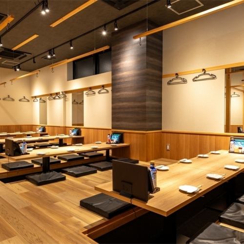 [21-40 guests] A private room with a sunken kotatsu table.We can accommodate a variety of numbers of people.