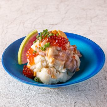 塩辛といくらのおつまみポテトサラダ