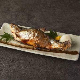 旬鮮魚　一本焼き