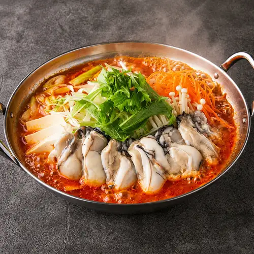 Spicy and delicious oyster stew