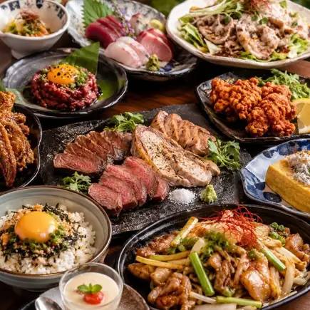【사치품 코스】구조 3종 모듬이나 소와 돼지의 스키 냄비 또는 고기 2종 모듬 9품 5,500엔 3시간 음료 무제한