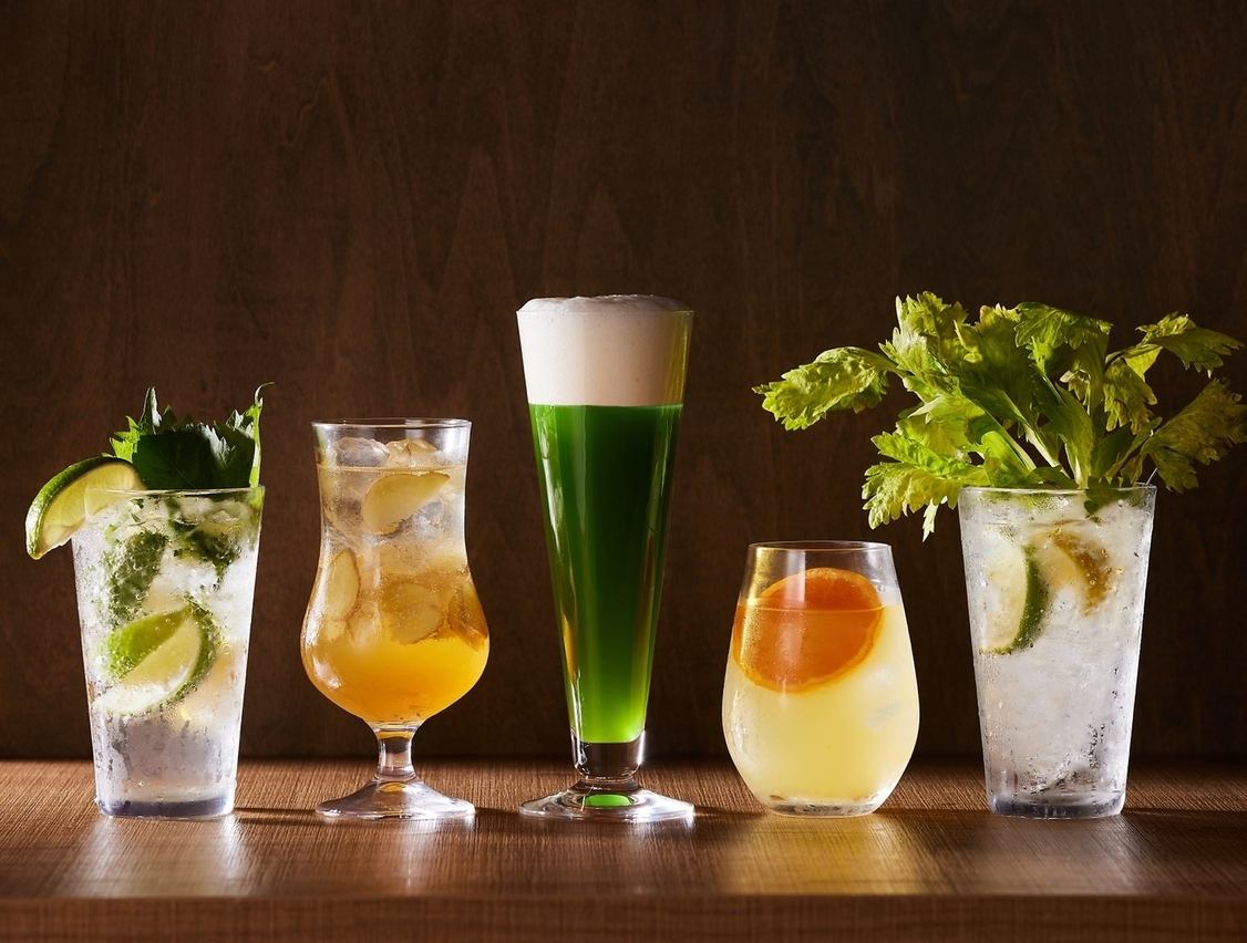 昼飲みも可能♪自家製カクテルとおしゃれ女子会に♪