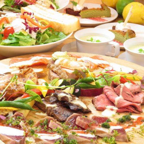 野菜を主食にお肉も充実