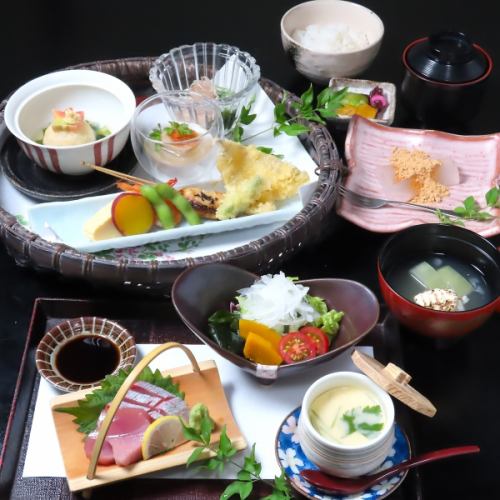 食材を活かした料理の数々