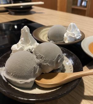 Black sesame ice cream