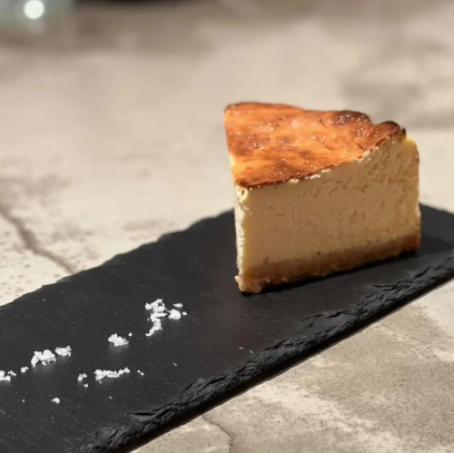 バスクチーズケーキ