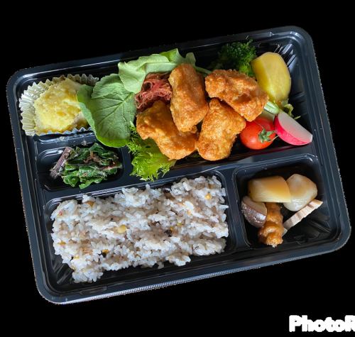 唐揚げ弁当