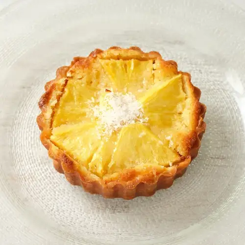 Pineapple tart