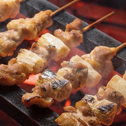 宴会人気◎焼き鳥盛り合わせ食べ放題含む全8品【焼鳥食べ放題コース】2h飲み放題4500円⇒3500円