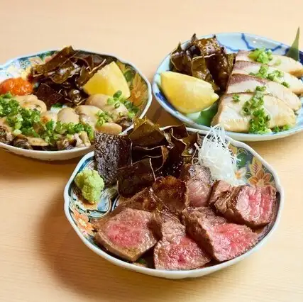 北陸の海鮮や名物メニューを気軽に満喫可能