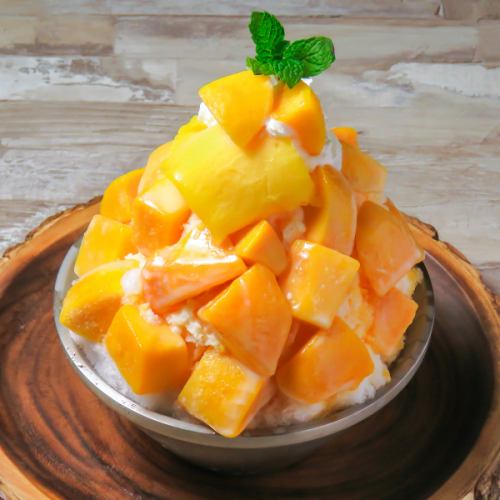 Shaved ice (mango) *Summer only