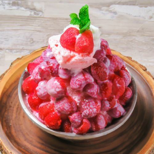[Summer only] Shaved ice (strawberry, matcha, mango)