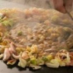 【ランチ限定】ワンドリンク付き！もんじゃ、お好み焼き、焼きそば食べ放題(90分)