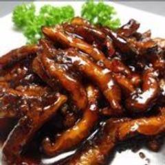 Fried shiitake mushrooms and black vinegar