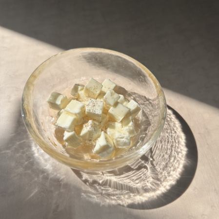 クリームチーズの蜂蜜和え