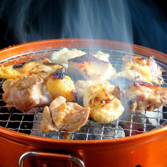 Easy [40 types of classic Yakiniku & famous chicken grilled meat♪] All-you-can-eat 100 types + All-you-can-drink [120 minutes] ⇒ 3500 yen [tax included]