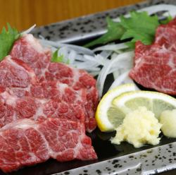 赤身馬刺し
