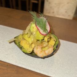 酪梨蝦仁芥末醬油