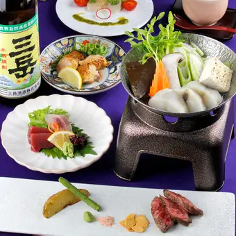 Exquisite Year-End Party Kaiseki Dinner [Local Fish, Red Beef, Horse Sashimi - 10 Dishes Total] with 110 Minutes of All-You-Can-Drink ⇒ 8500 Yen