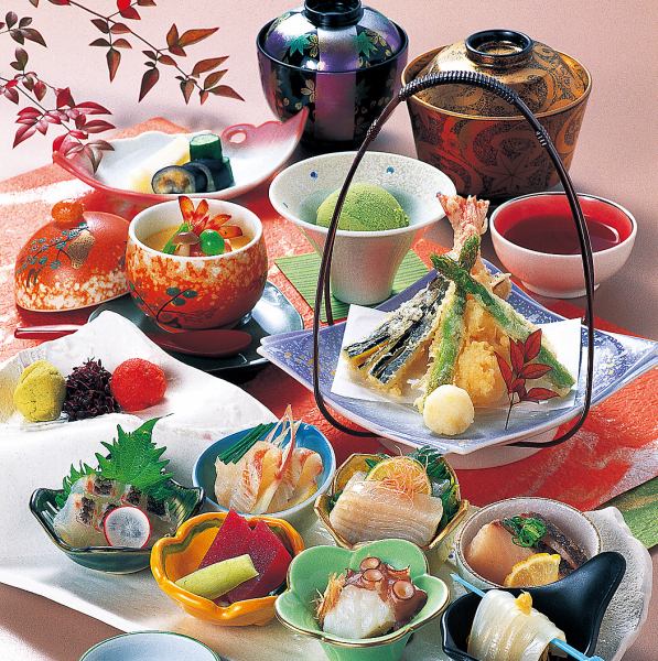 Seasonal sashimi set