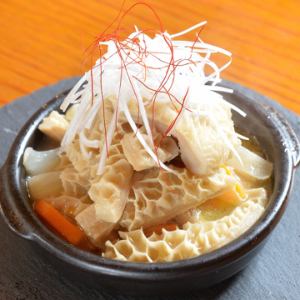 名物！！ビストロ風トリッパの塩煮込み