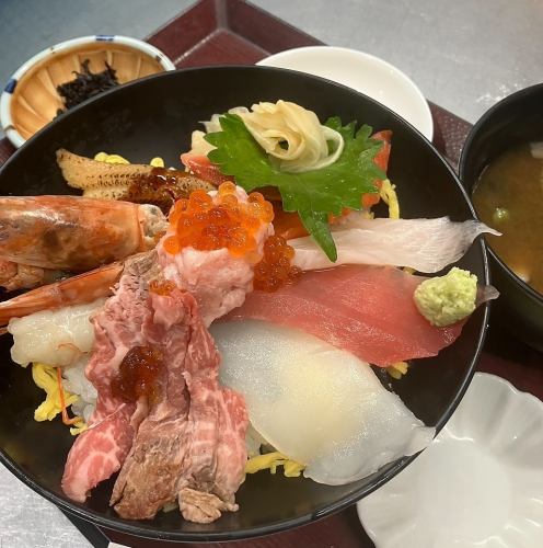 素材にこだわったお魚