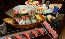 【田酒・伯楽星・赤武・作 等<銘酒40種以上含む>100種類以上飲み放題120分】【料理8種】5,000円>