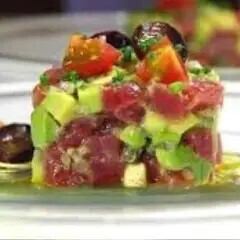 鮪とアボカドのタルタル