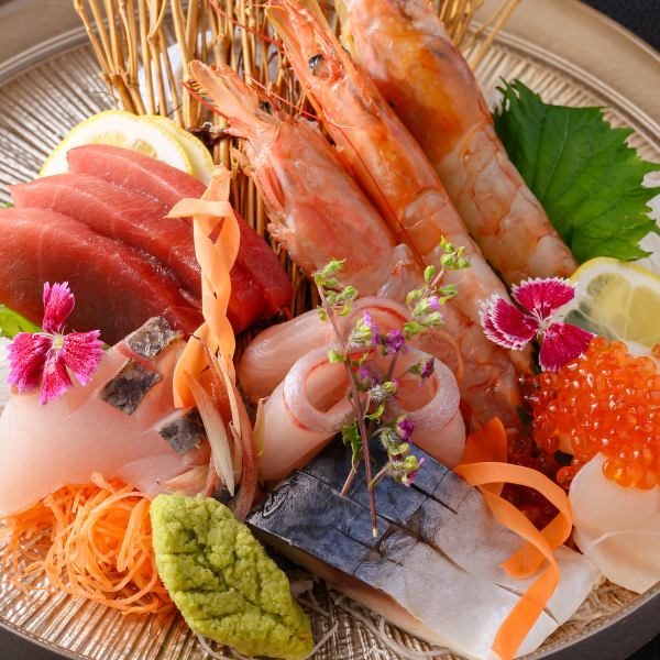 新鮮鮮魚＆自慢の鶏料理を楽しめる飲み放題付コースは4500円からご用意！クーポン利用で幹事様特典あり◎